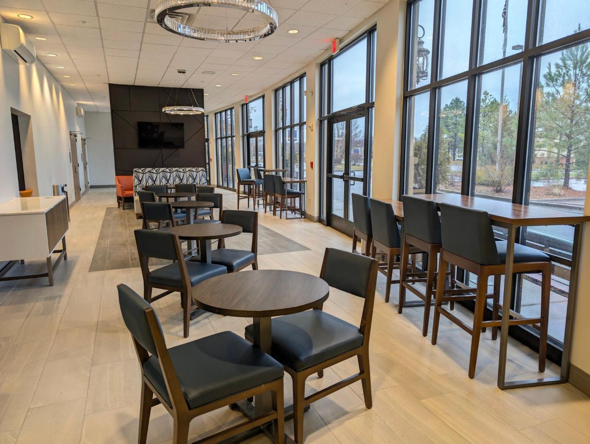 Holiday Inn Carbondale - Conference Center By Ihg Exterior photo
